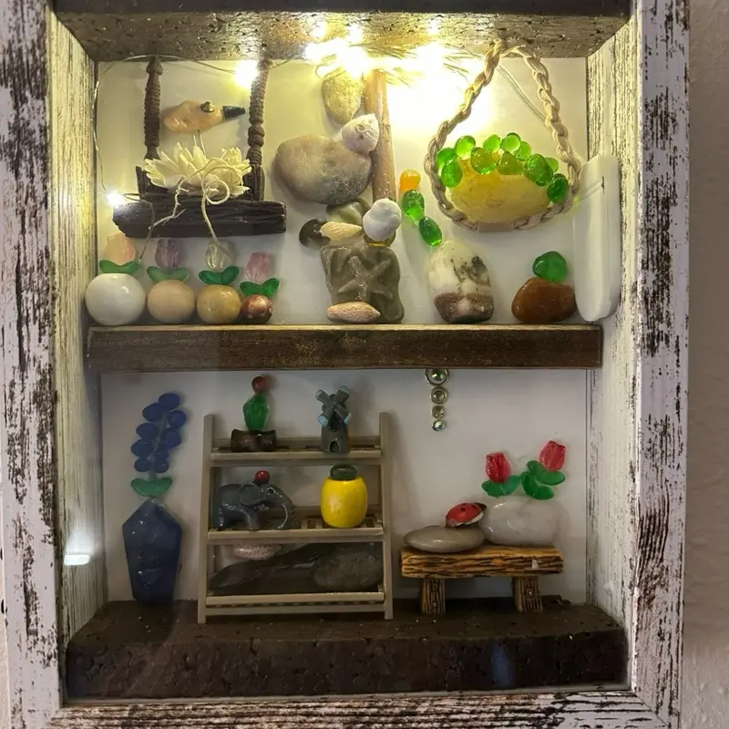 Shadow box "balconies"