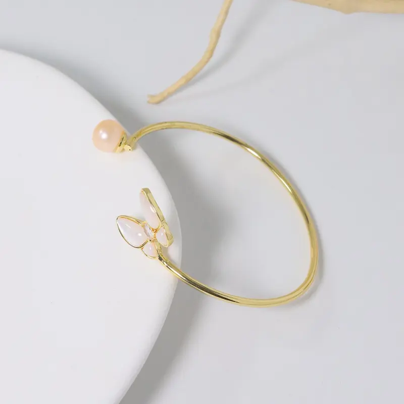 Butterfly pink bracelet