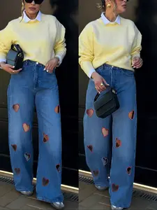 Women's Fashion Wide-Leg Jeans, Loose Hollow Heart Design, Stylish Denim Jeans for Casual Wear, Comfortable and Trendy Pants