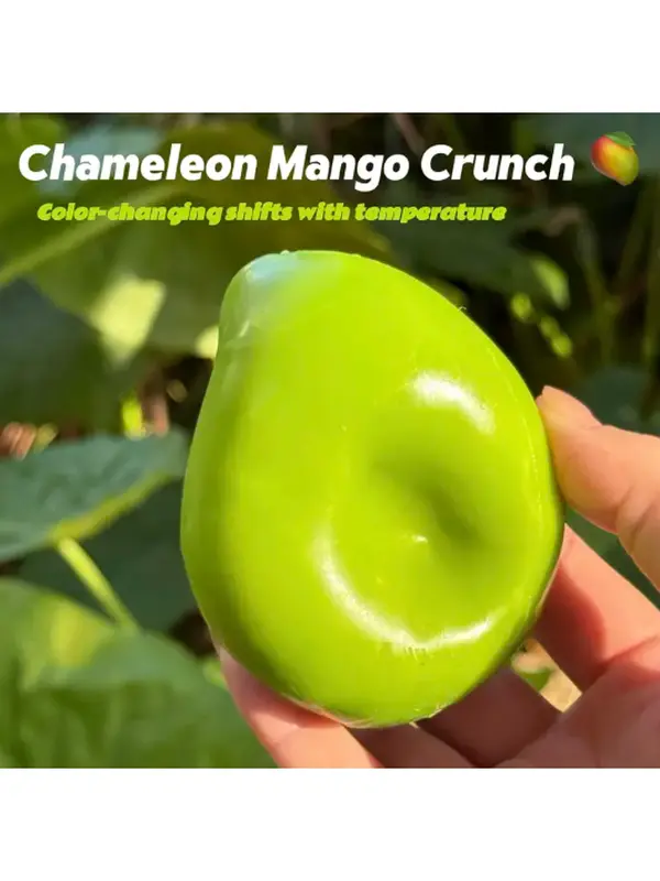【Massive Markdown】Crispt Chameleon Mango Color Changing Squeeze Toy, Crunchy Sensory Fidget Toy, Soft Stress Relief Fruit Squishy