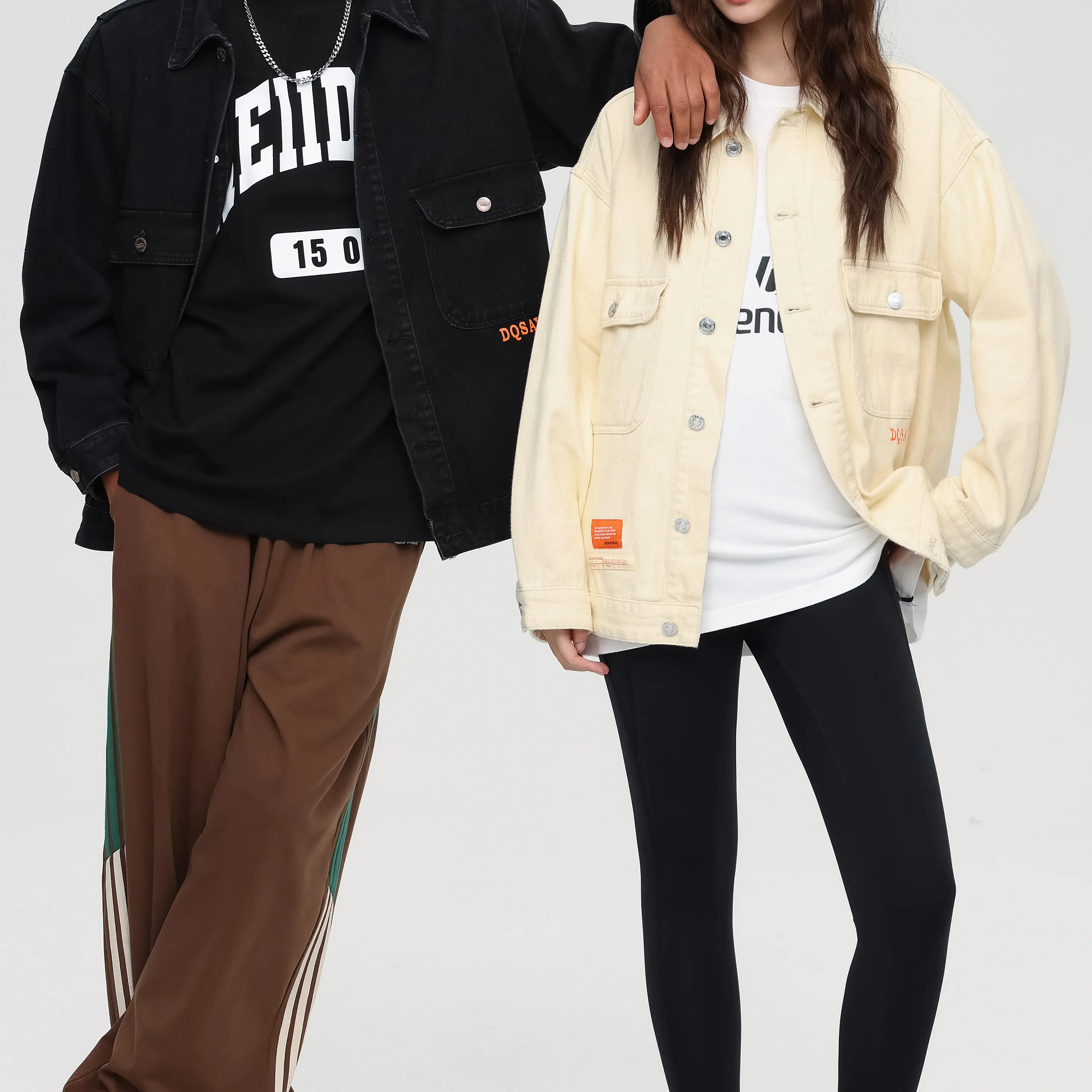 Y2K Streetwear Couple Denim Jacket Unisex Oversized Loose Embroidery Label Decor Trucker Jean Casual Outerwear Multiple Colors