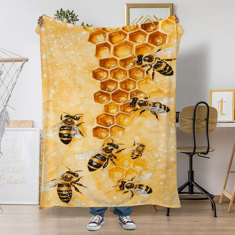 Honeycomb Bee Throw Blanket, Soft & Warm for Couch,Sofa,Bed, Lightweight All - Season, Perfect for Nature & Insect Fans