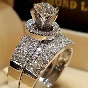 2-Piece Set Elegant Square Cubic Zirconia Rings