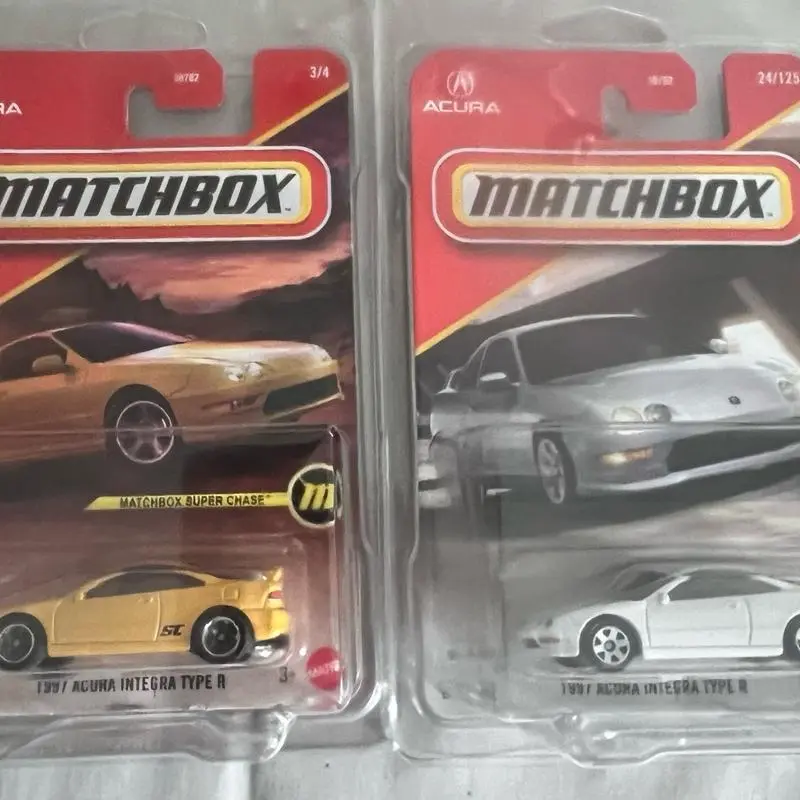 Set of 2 Matchbox 1997 Acura Integra Type R Super Chase & Regular Diecast Cars with Protector Case, Collectible Decor for Model Car Enthusiasts