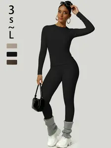 2-Piece Solid-Color Athletic T-Shirt Set Women's Sportswear Set, Slim-Fit RoundNeck Short Sleeves & High-Waisted YogaPants, Ideal for Gym Running OutdoorActivities,  Stretchy Suit Set, Fitness Outfits,Workout Running Outfits