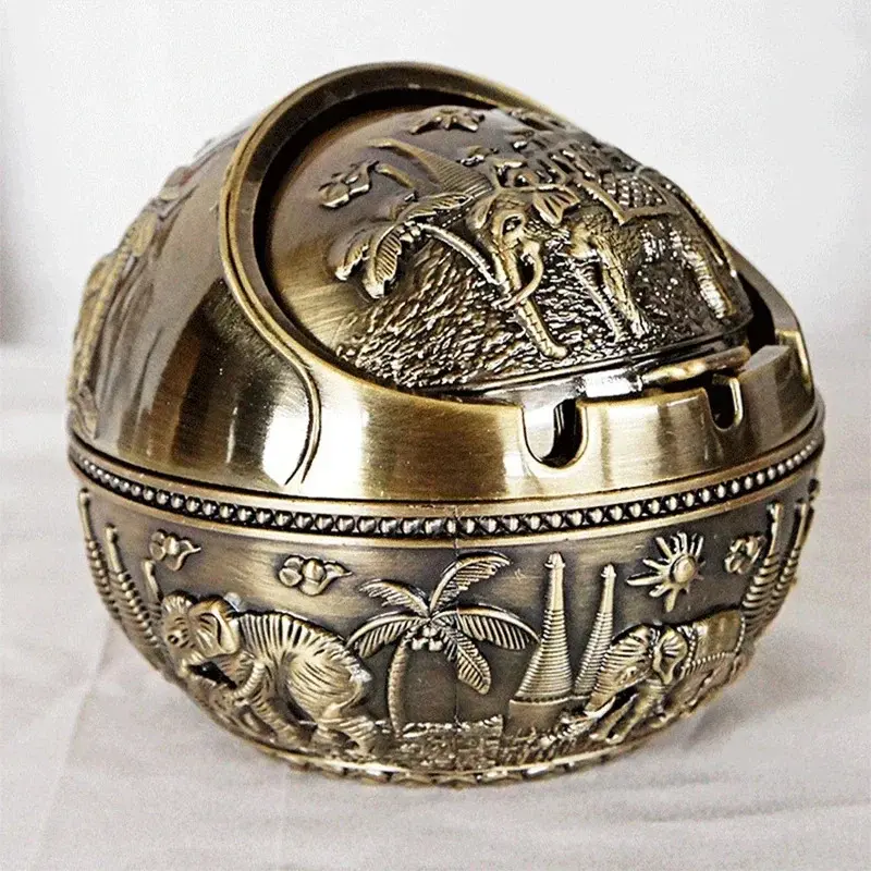 Creative ashtray with cover, windproof ashtray for indoor and outdoor use, smoke odor-proof ashtray, desktop decoration