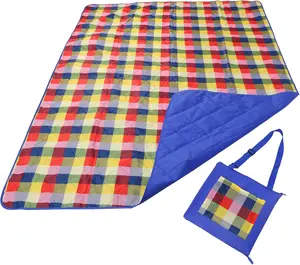 Extra Large Picnic Blanket Waterproof Sandproof, Durable Oxford Foldable Picnic Mat Outdoor Blanket for Lawn Park Beach Travel, Portable with Tote Bag