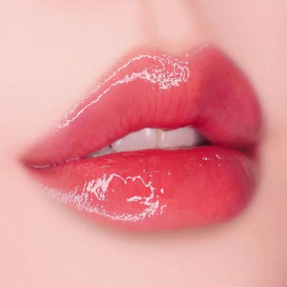 Unleashia Popcorn Syrup Strawberry Cream Gloss Korean Lip Plumper