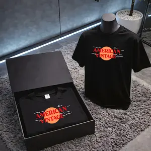 SpringGlowUp American Vintage Short Sleeve | AMERICAN VINTAGE Double-Sided Print — Spring Day Styling for the US Market, OOTD Heavyweight American Vintage T-Shirt Round Neck Top Menswear Menswear Wetsuit