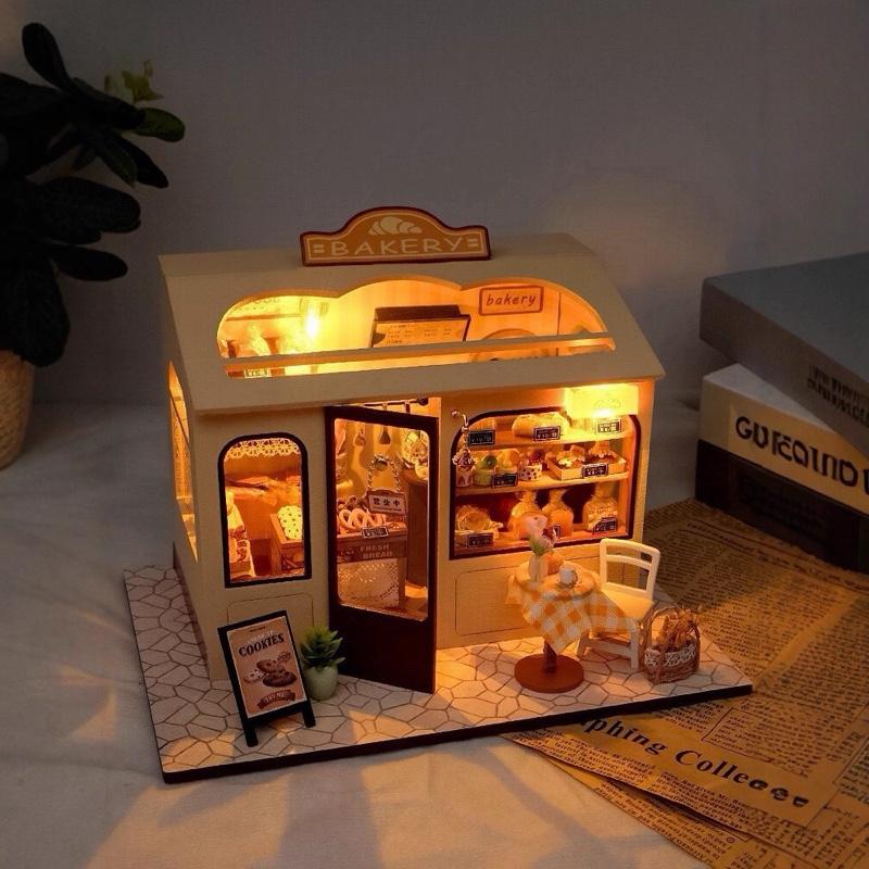 DIY Miniature Dollhouse Kit - Cozy Bakery Shop with LED Lights | Creative Handcraft Gift for Girls & Hobbyists