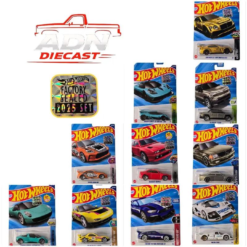 Kaido House x Mini GT 1:64 Chevrolet Silverado KAIDO WORKS V3