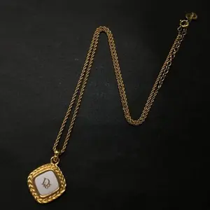 Pre-owned Christian Dior Logo Square Gold Tone Pendant Necklace 11624201536/248182