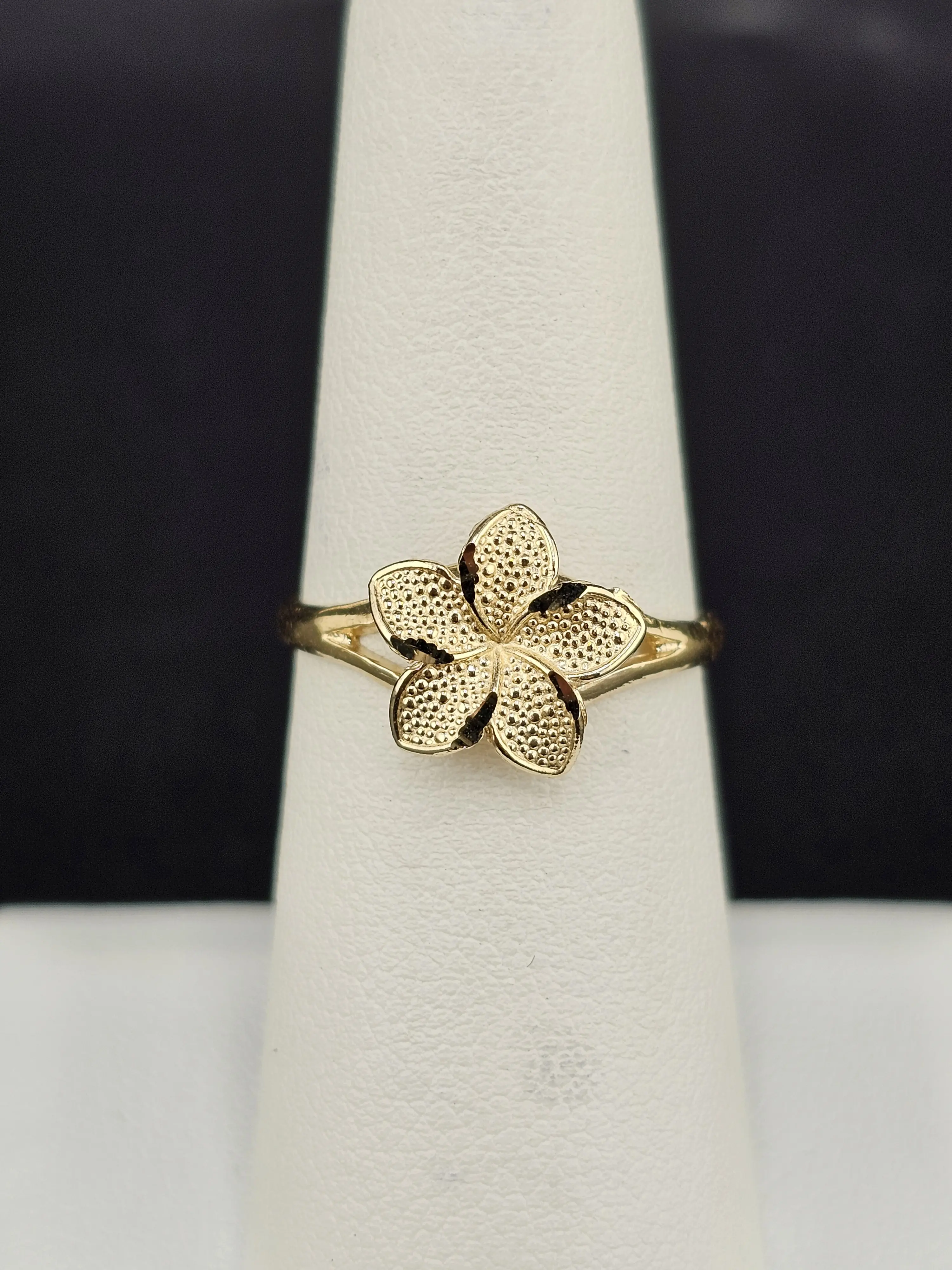 14K Gold Ring - Flower