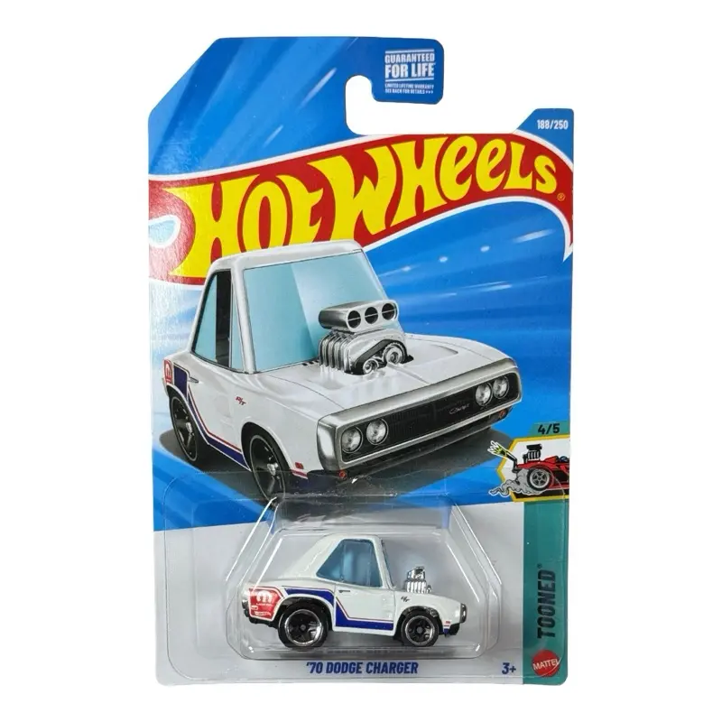 Hot Wheels Mainline '70 Dodge Charger White Tooned 4/5