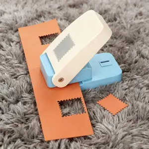 Rectangular stamp punching machine, a rectangular lever stamp punching machine used for paper-making scrapbooks and DIY business card making gifts, Smooth hole puncher