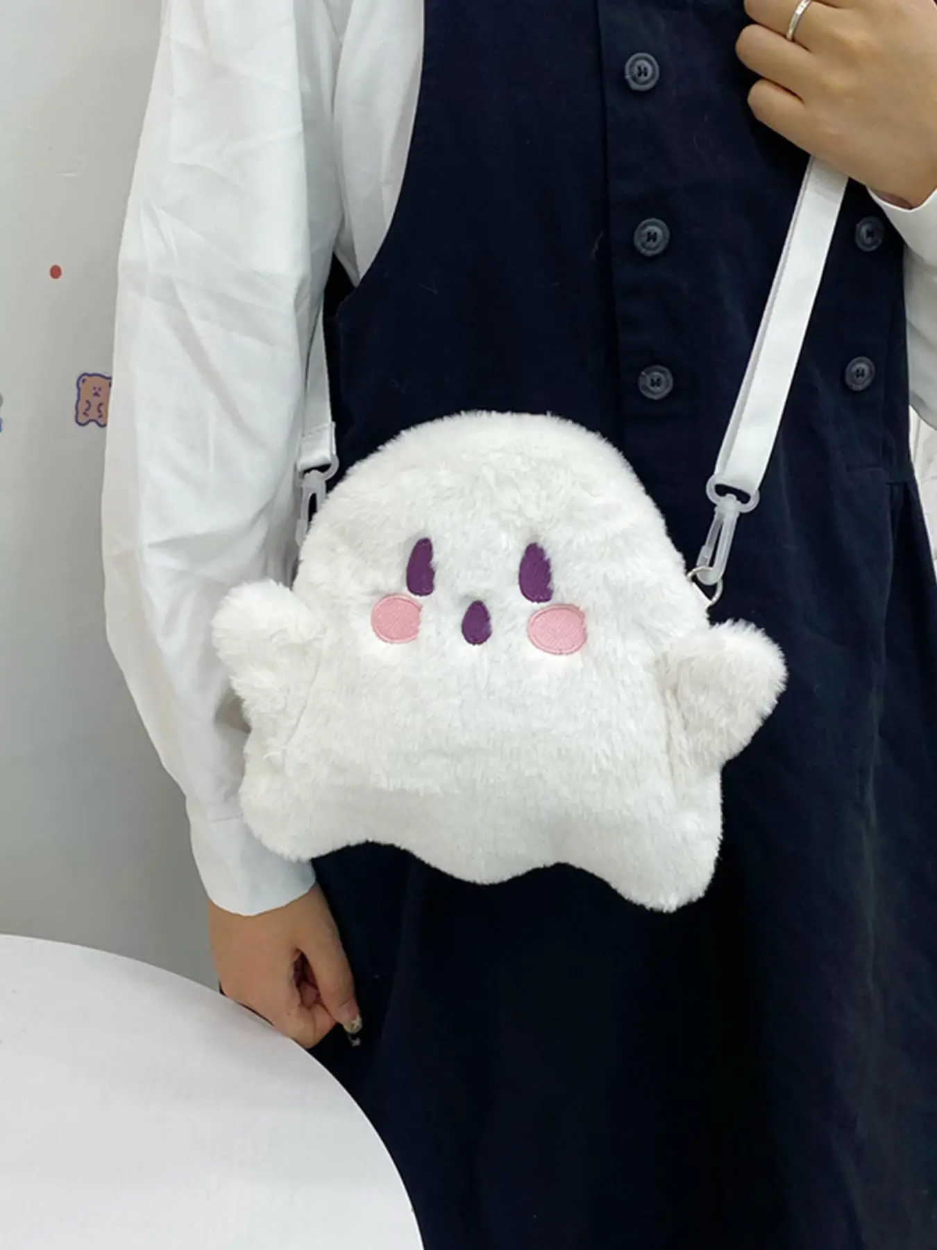 Women's Cute Cartoon Ghost Design Crossbody Bag, Fashionable Solid Color Shoulder Bag, Female Lovely Novelty Bag For Daily Used, Halloween