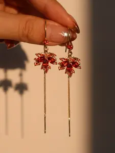 Zircon Maple Leaf Drop Earrings, Vintage Style, 18k Gold Plated, Long Tassel Design, Hypoallergenic Silver Needle, Perfect for Dates and Parties