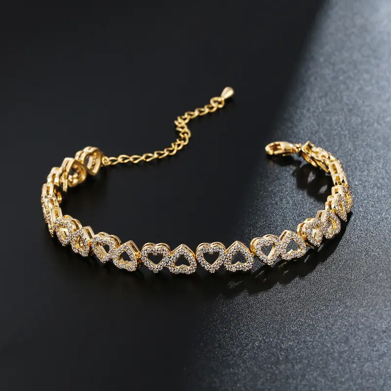 Heart Zircon Bracelet Mother's Day Gift, Elegant Copper Chain Jewelry, All-Seasons Heart Pattern Design, Perfect Present for Mom, Heart Charm Bracelet, Heart Shaped Bracelet, Exquisite Bracelet, Pretty Bracelet, Beautiful Bracelets