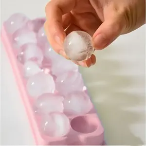14 small ice hockey ball with cover double plastic ice lattice Round heart ice mold ice box Creative ice box ice maker