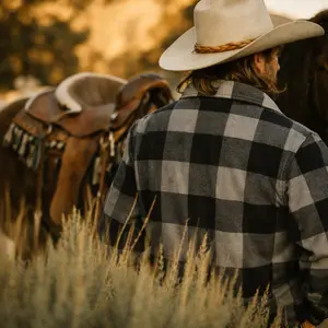 THE GREY CHECKERED FLANNEL