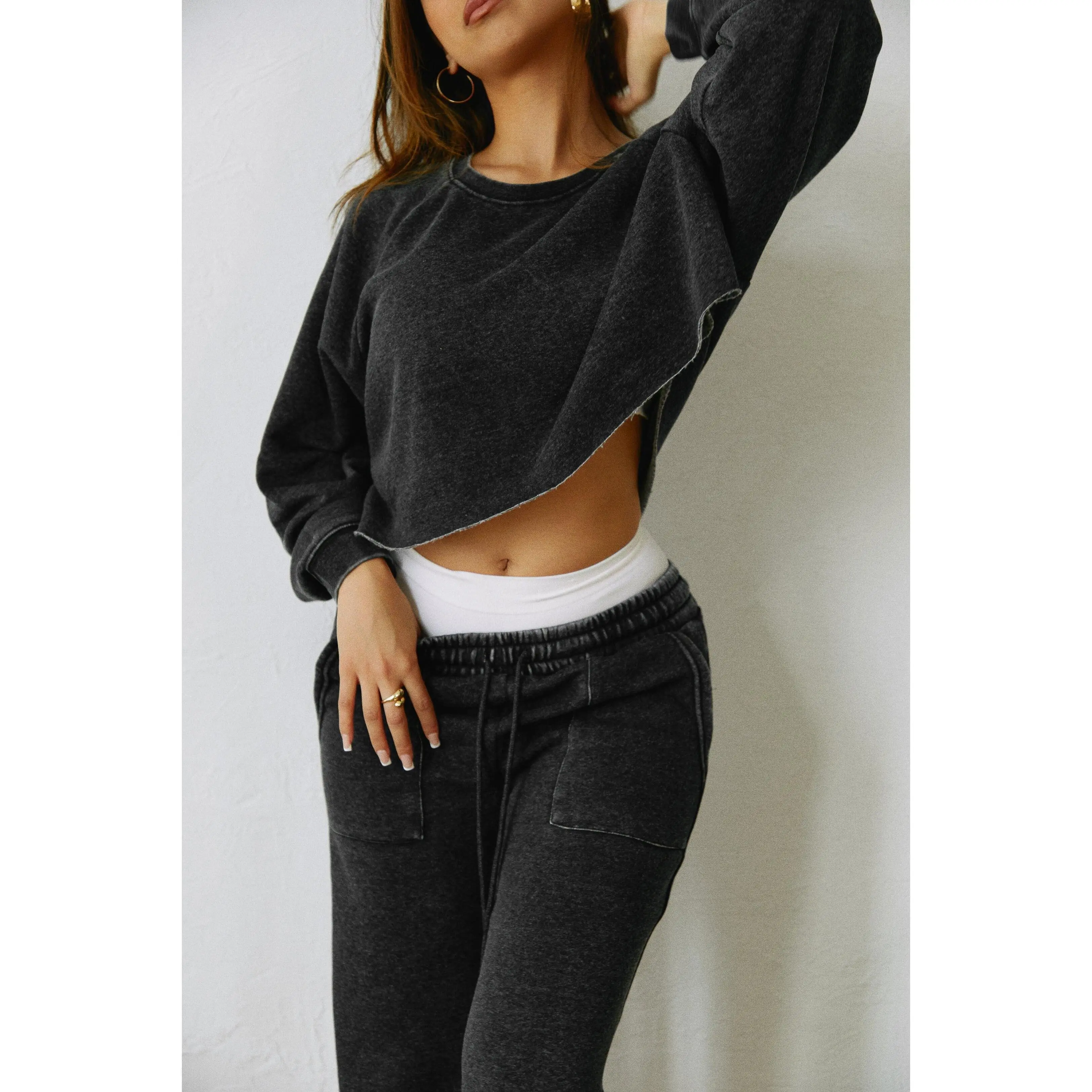 Cozy Moments Crop Sweater - Black
