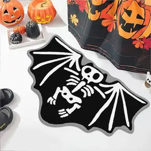 Halloween Bat Skull Plush Bath Mat, Soft Absorbent Bathroom Rug, Creative Horror Festival Decor, Comfortable Floor Mat for Bedroom & Entryway