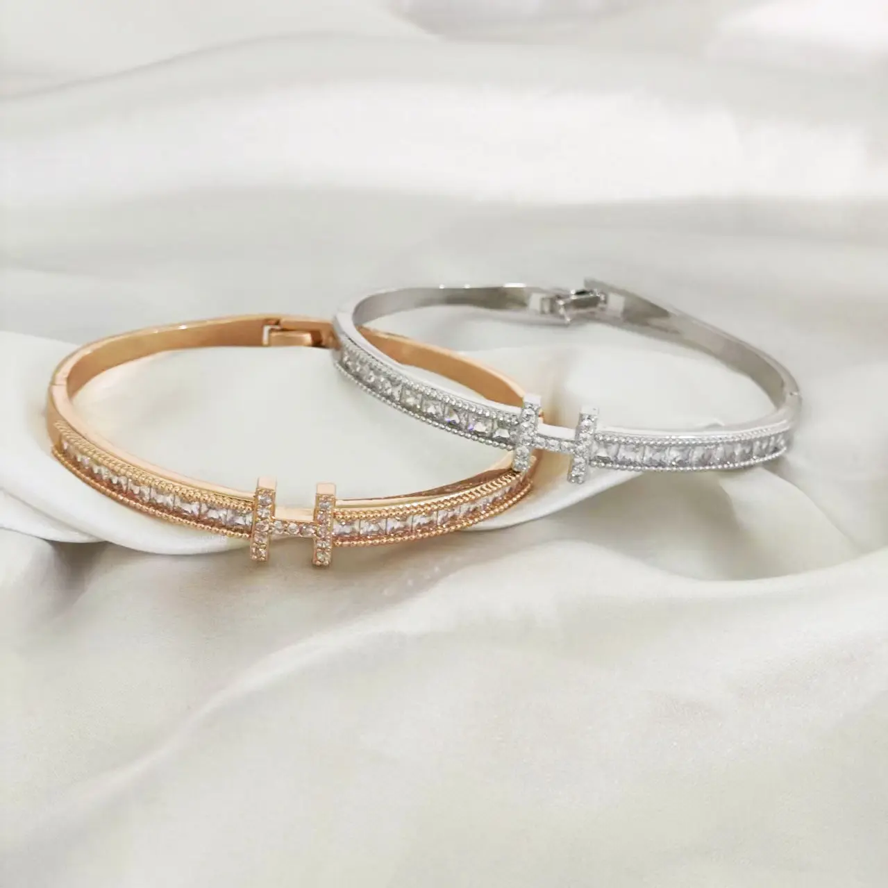 Letter H Design Bangle, Fashionable Decorated Bangle for Women & Girls, Trendy All-match & Exquisite Jewelry for Birthday Gift, Bangle Bracelet