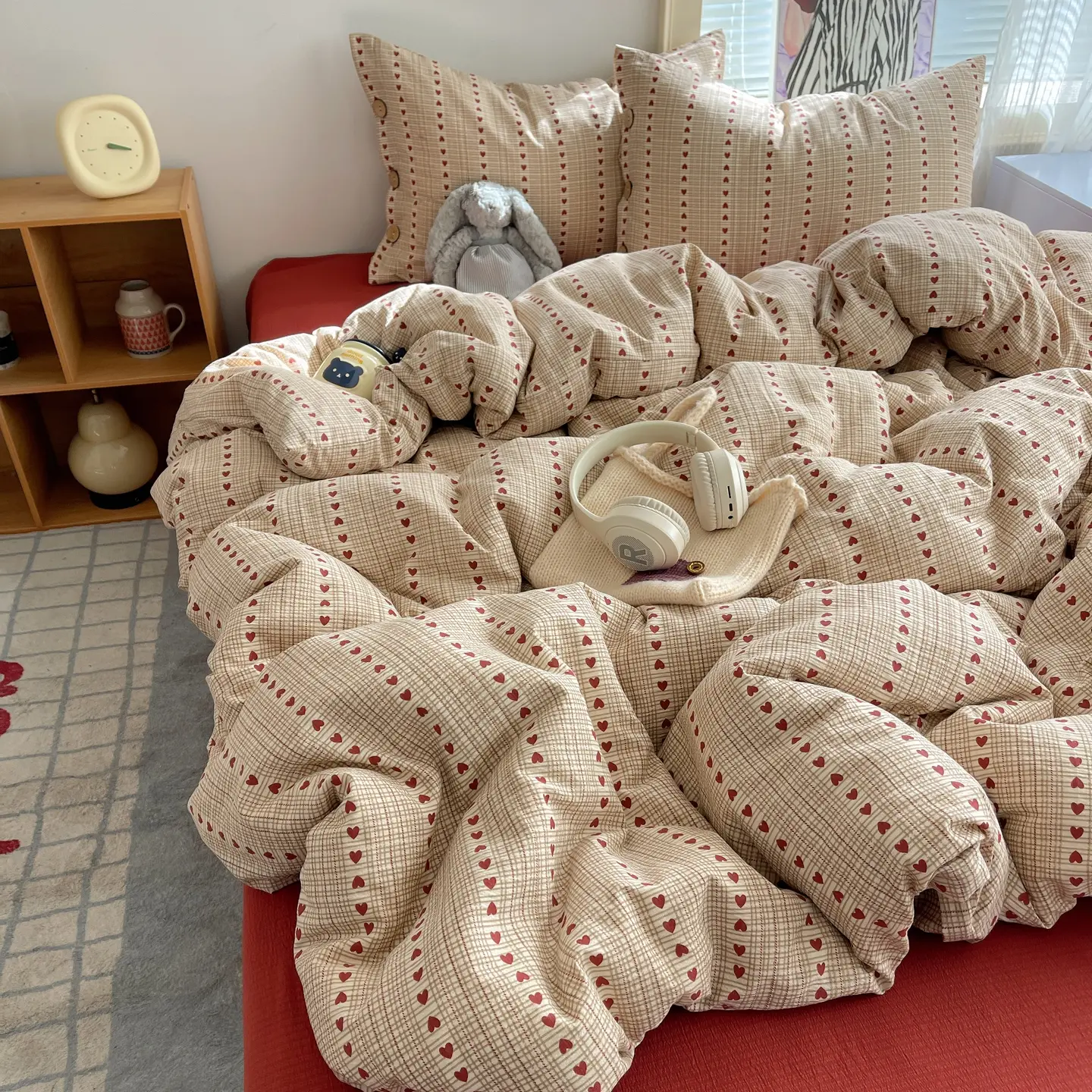 4pc New Year Plaid Striped Twin Set, Cloud Cotton Button Design Dorm Room Essentials, Soft & Stylish Bedding for All Seasons, Soft Bedding Sets, Comfy Bedding Set