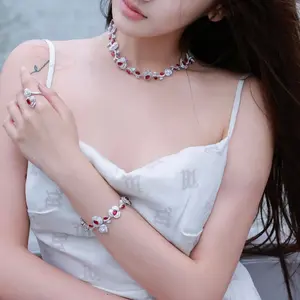 TIFFSWALO S925 Sterling Silver 18K Gold Plated High Carbon Diamond & GRC Lab-Grown Ruby Luxury Exquisite Thorn Rose Bracelet Set for Weddings, Banquets, Parties & Birthday Gifts