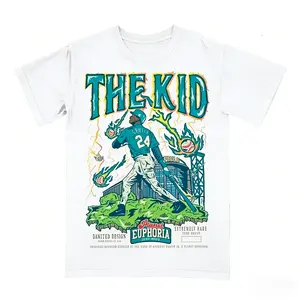 Vintage Baseball Graphic T-Shirt for Men Women, Retro Baseball Player Tee, Classic Sports Fan Shirt, Streetwear Graphic Top, Trendy Unisex Cotton Casual Tee, Gift for Baseball Lovers Collectors