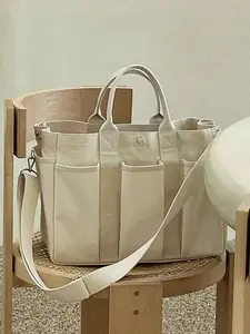 Simple and stylish multi-compartment one-shoulder tote bag, niche portable pet one-shoulder bag, casual and versatile one-shoulder portable messenger bag, suitable for daily commuting, travel and so on.