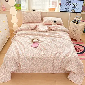 YHFYHF  Floral Lightweight Quilt, Soft Breathable Cooling Bedspread, Soft Lightweight Quilts, Multiple Colors & Sizes, Ideal for Bedroom & Dormitory