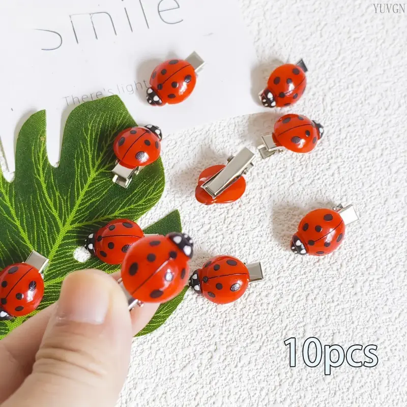 3D Kawaii Ladybug Hair Clips for Girls/Women - Non-Slip Metal Clip, Delicate Red Design, Stably Holds Thin Hair, Comfortable Daily Wear, Kawaii Ladybug Motif Sparks Smiles (Indoor Recreation Accessory)