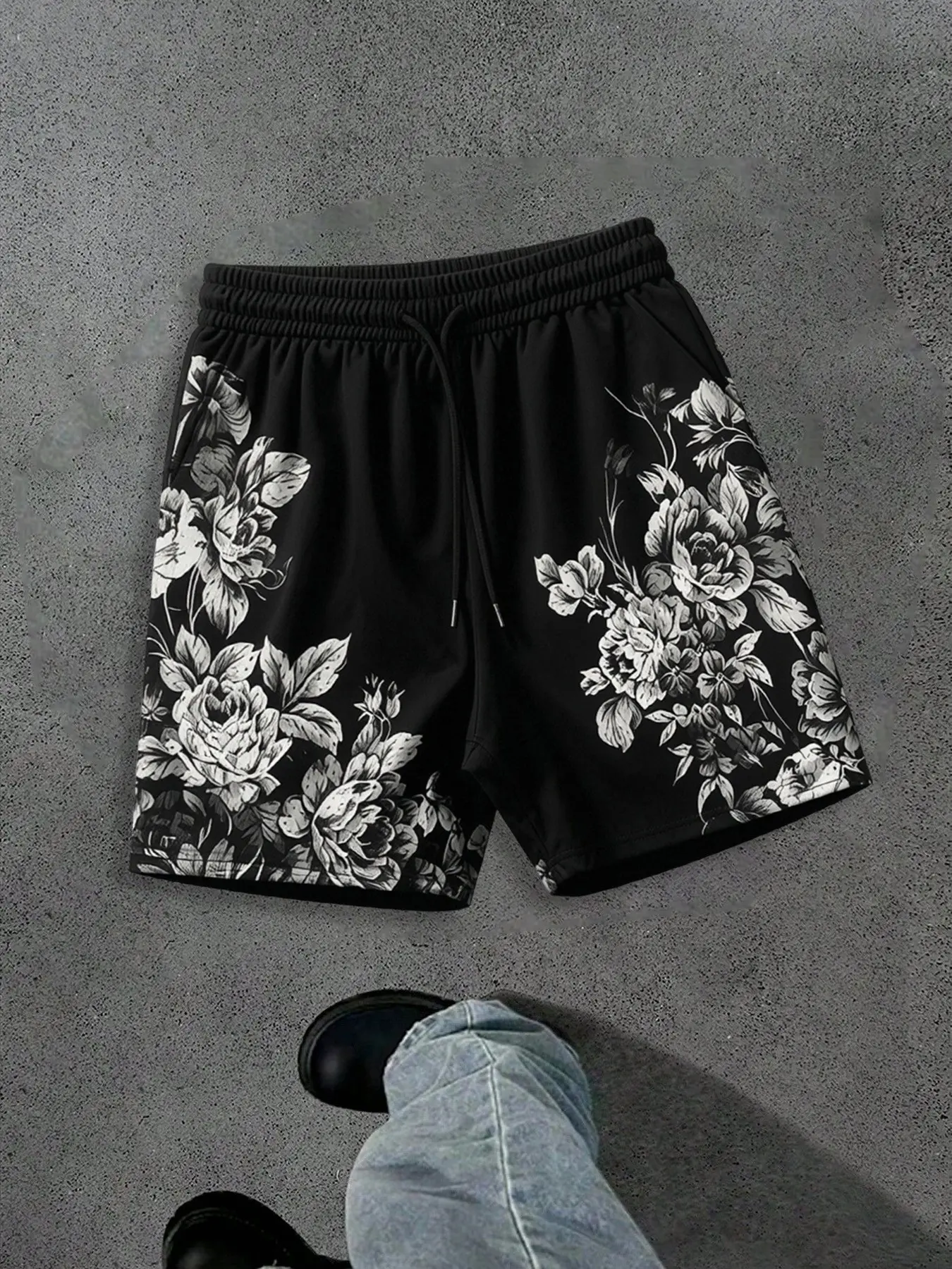 Men's Cherry Blossom Print Bohemian Casual Summer Shorts, Floral Graphic Shorts, Fitted Random Pattern, Comfortable for Work and Travel, Ideal for Daily Wear