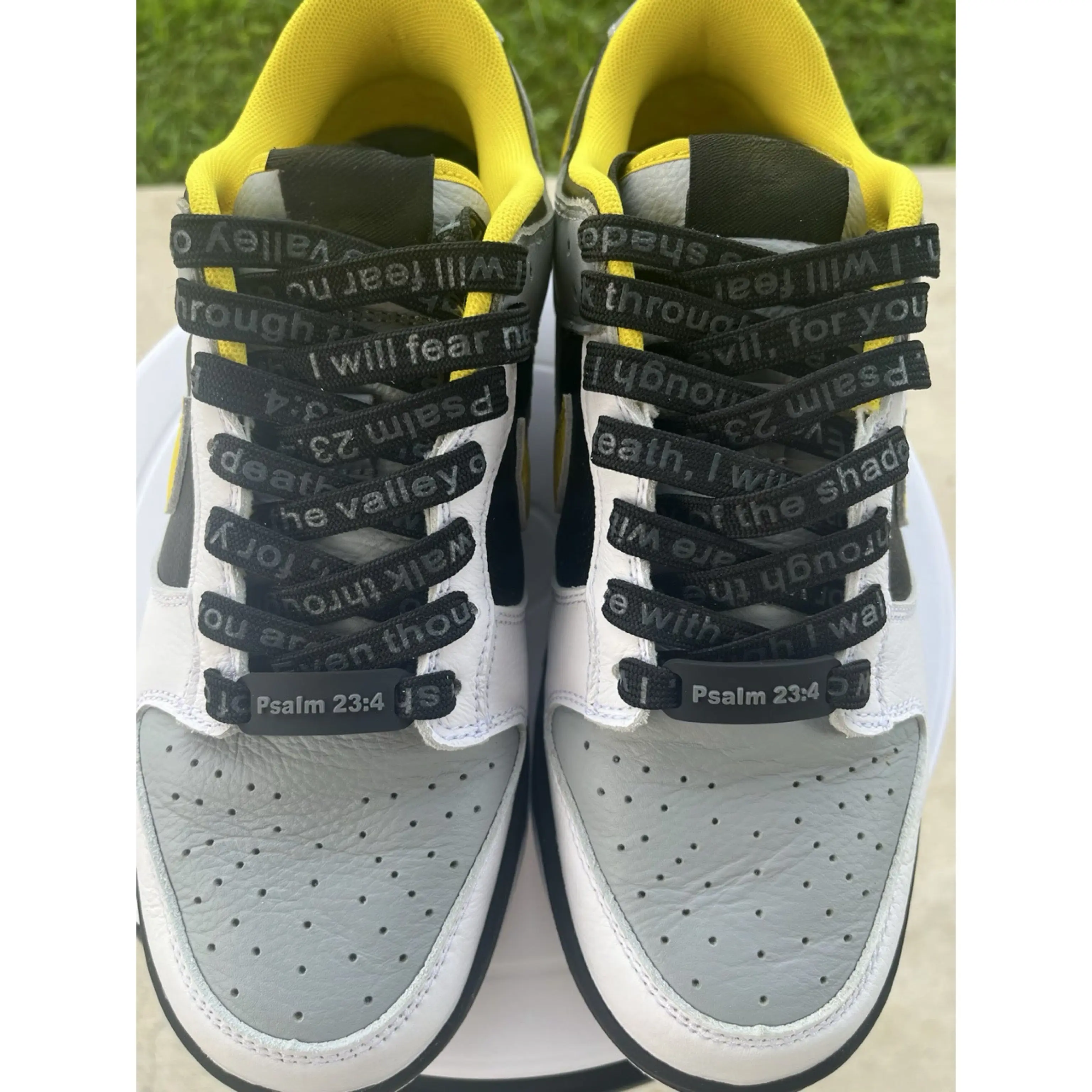 WARRIOR LACE - Black Faith Inspired Scripture Shoelaces - BATL Laces for Shoes 137cm 54in for 6-7 Eyelets with Psalm 23:4 Uplifting Verse for Athletes Students