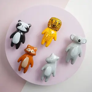 Cute Cartoon Ceramic Cabinet Door Pulls, Set of 5, Suitable for Wardrobe Doors or Drawer Handles, Home Decor Furniture Hardware