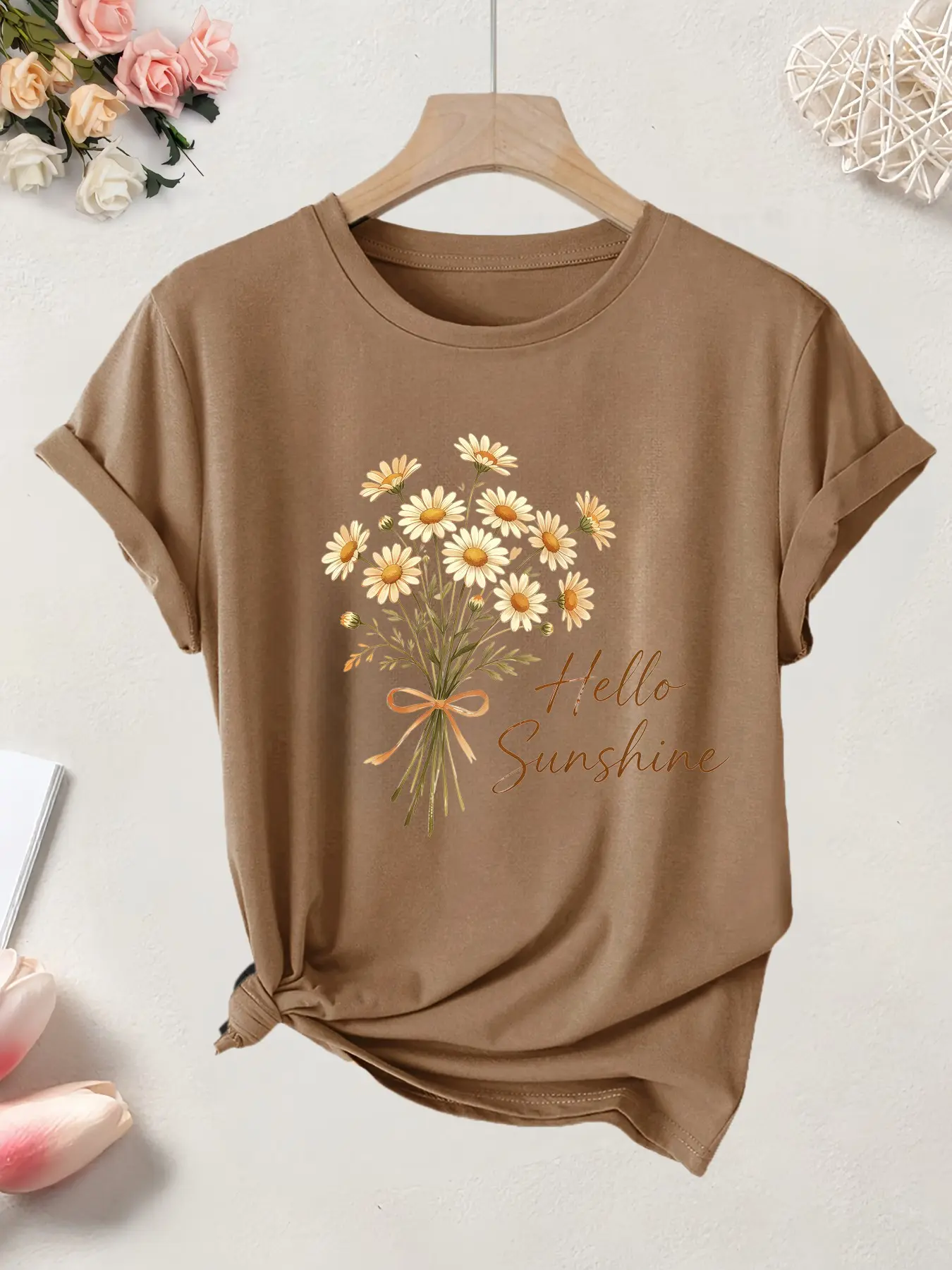 Daisy Print T-Shirt, Round Neck Short Sleeve Top, Casual Wear, Spring Summer Fashion, Women's Clothing
