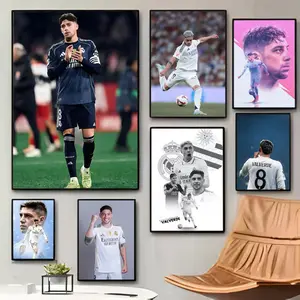 Real Madrid Midfield Star F-Federico Valverde Poster Poster Waterproof Moisture-proof Scratch-resistant Durable HD And Sticky Suitable For Gifting And Wall Decoration In The Living Room Bedroom Cafe Bar Corridor