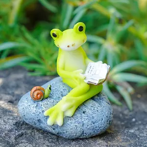 Cartoon Resin Frog Reading Book Garden Decor, 2x2.2 Inch Cute Frog Statue, Perfect for Potted Plants & Miniature Landscape Decoration