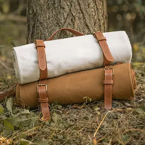Waterproof picnic mat Outdoor outing Spring outing Portable moisture-proof mat Lawn camping canvas Beach mat