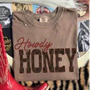 Comfort Color Howdy Honey Shirt, western clothing, western tops, western outfit women, Retro Western Checkered Tee, graphic tees women, Country Cowgirl Western, Rodeo Southern Style shirt, Western Shirt