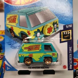 Hot Wheels The Mystery Machine HW Screen Time 5/10 Collectible Diecast Toy Car for Kids Ages 3+