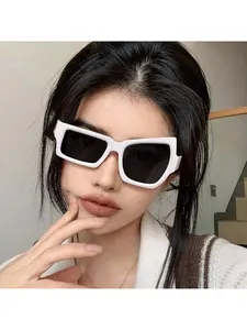 Instagram eyebrows, sunglasses, personalized size, irregular eyes, fashionable wearing, black frame, UV protection