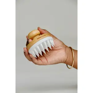 HB Shampoo Brush | Exfoliating Scalp Brush