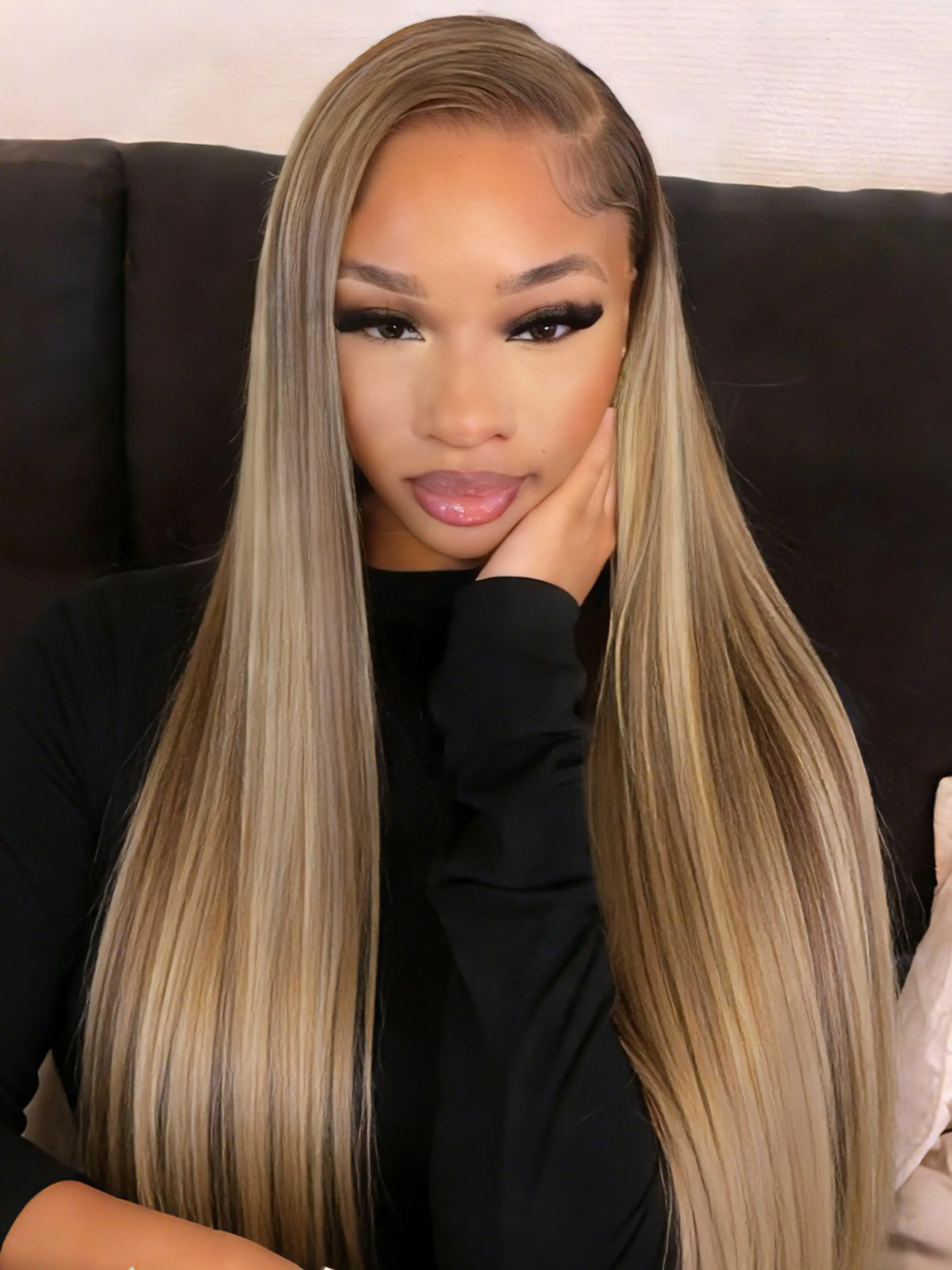 Blonde Brown Highlight 13x4 Lace Front Wig Free Part Straight Wig Pre Plucked Natural Hairline Heat-Resistant Synthetic Wig Concert Look Straight Wig Coachella Festival Look Lace Frontal Wigs Adjustable Wig Long Wig 28 Inches