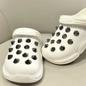 30pcs Shoe Charm Set Black Rivet Shoe Exaggerated Theme DIY Shoe Accessories For Birthday Party Fashionable Shoes Charm,