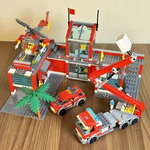 Firefighter Puzzle Building Block Toy Set, 1 Set City Fire Station & Fire Truck & Helicopter Building Block Models, Birthday Gift for Kids, Building Block Sets