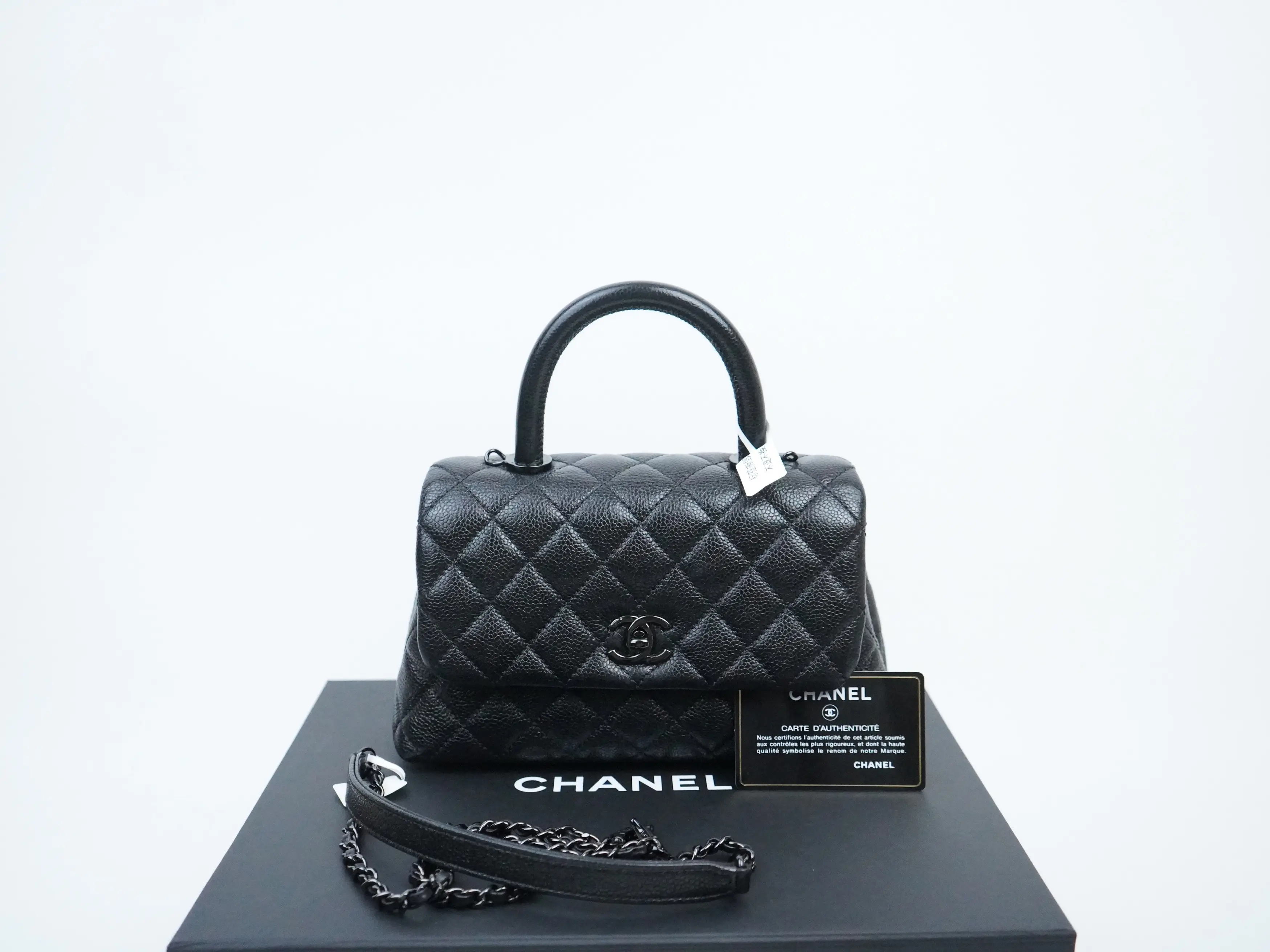 Pre-owned CHANEL caviar/calfskin Crossbody Bags Caviar Quilted Mini Coco Handle Flap So Black