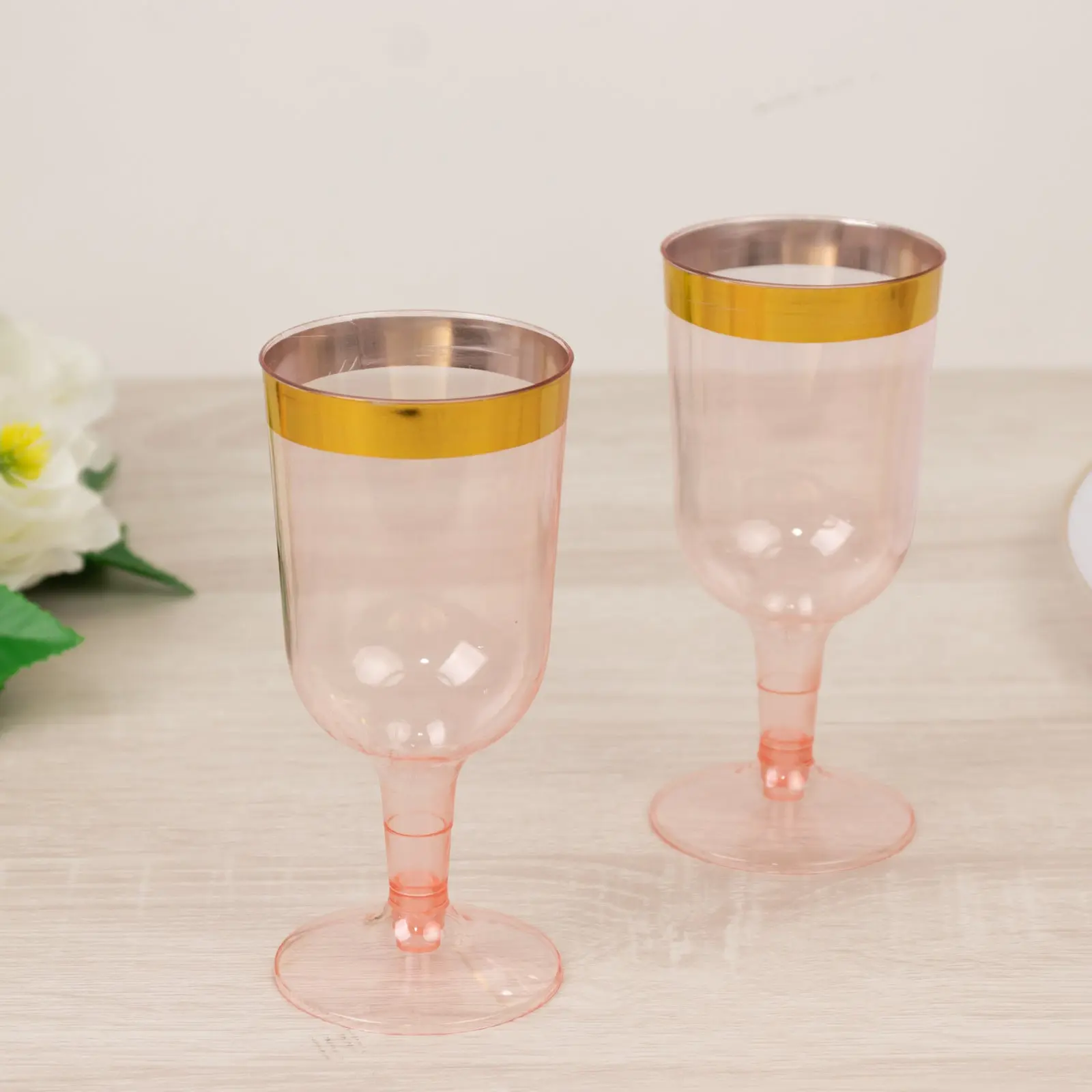 12-Pack Disposable Plastic Short-Stem Party Wine Glasses - 6oz Goblet Shape Transparent Blush/Gold Rim Cups for Festive Home Party Supplies, Disposable Tableware Plastic Goblets