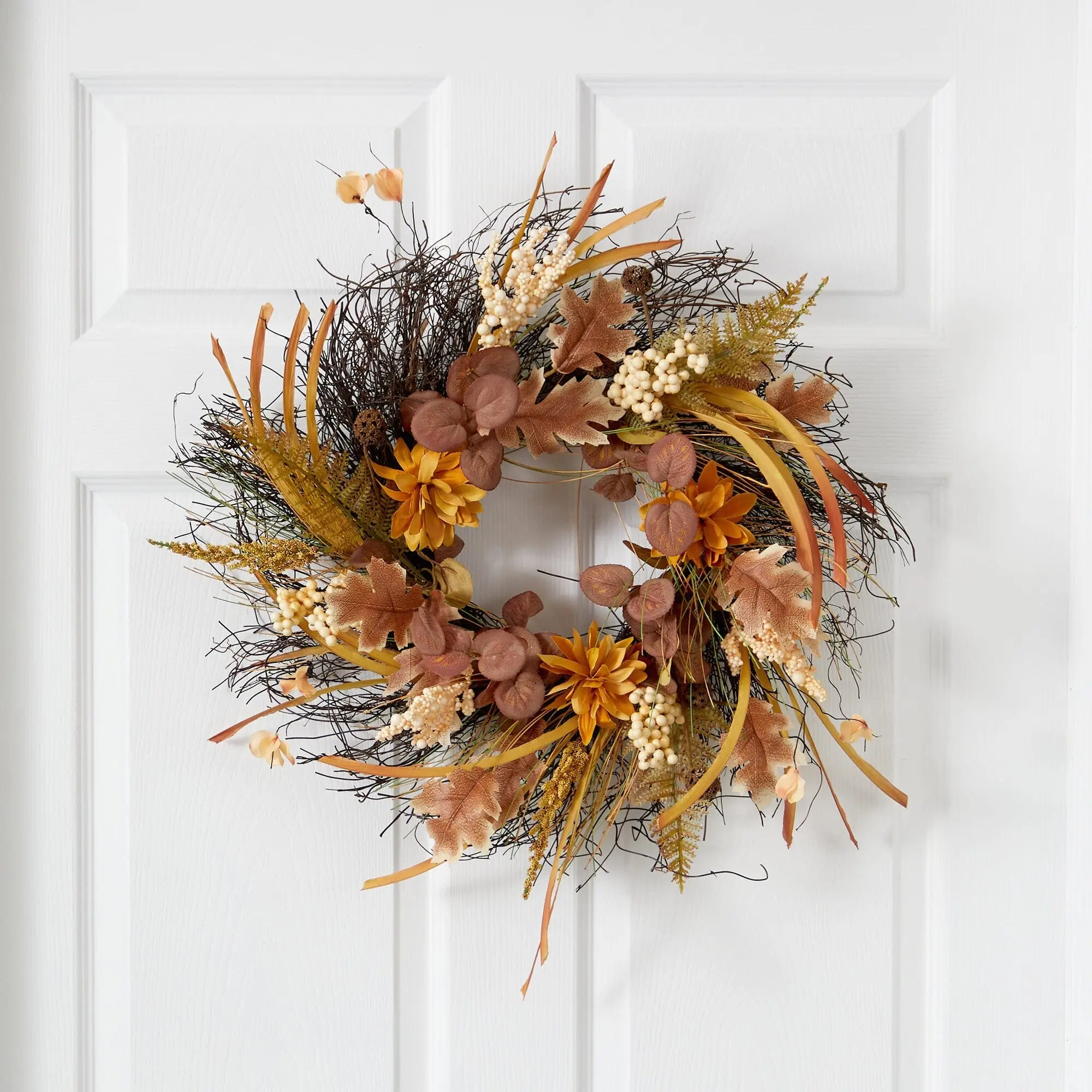 22 in Round Modern Synthetic Festive Wreath - Artificial Autumn Dahlia Berry Design, Textured, Easy to Use, Curb Appeal Boost, Decorative for Front Door, Wall (Garlands & Swags Collection)